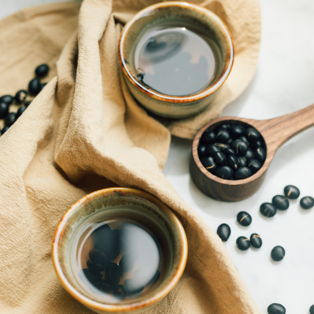 炒黑豆茶 Roasted Black Bean Tea