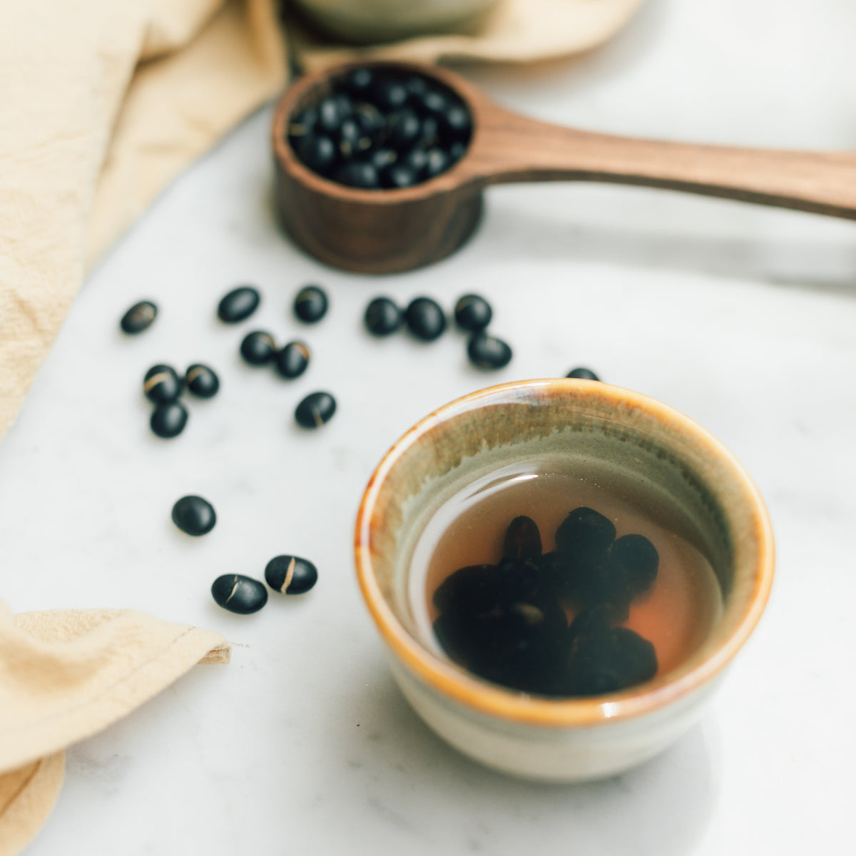 炒黑豆茶 Roasted Black Bean Tea