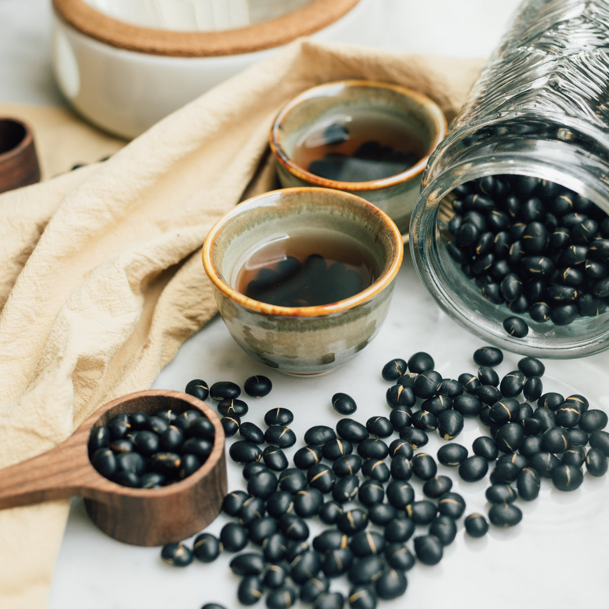 炒黑豆茶 Roasted Black Bean Tea